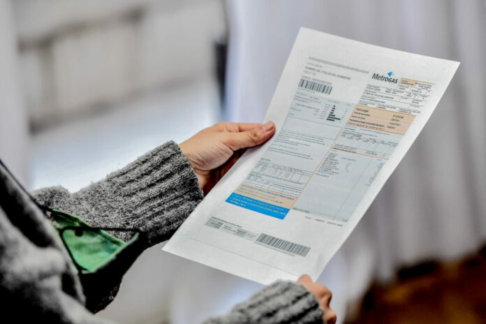 los subsidios a los servicios cayeron un 17% en el primer semestre del año