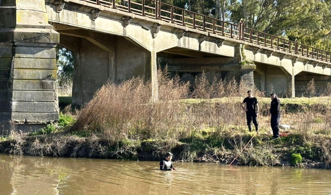 dolores: buscan intensamente a un hombre desaparecido en el canal 9