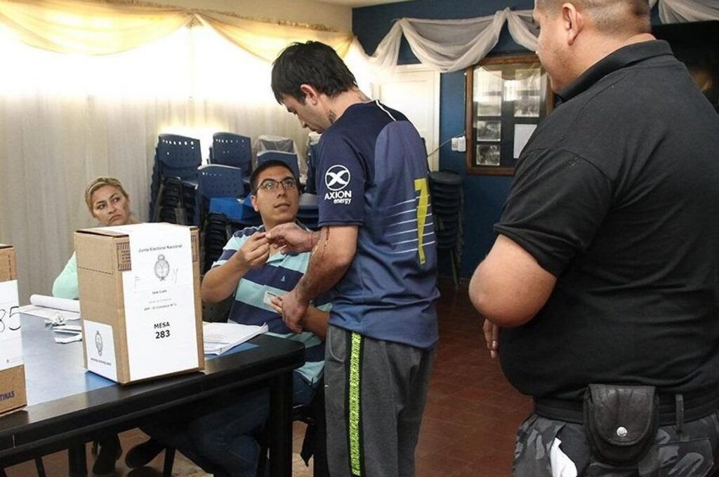 elecciones 2023: cómo actuar si faltan boletas en el cuarto oscuro