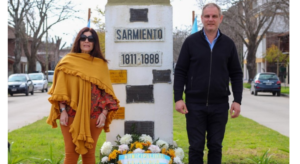 Autoridades participaron del acto protocolar por el Día del Maestro