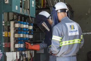 Edenor y Edesur deberán informar con 48 horas de anticipación si van a cortar la luz