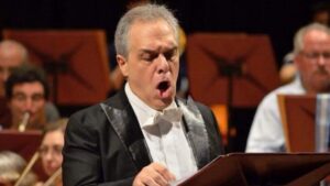 Falleció el barítono argentino Alejandro Meerapfel: se desplomó en pleno concierto