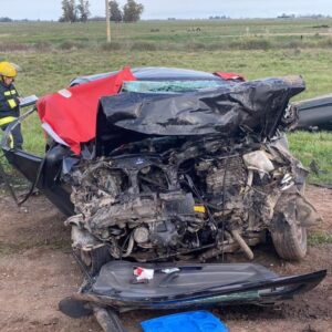 Fatal accidente en Ruta 205: Dos muertos tras tremendo choque de dos autos