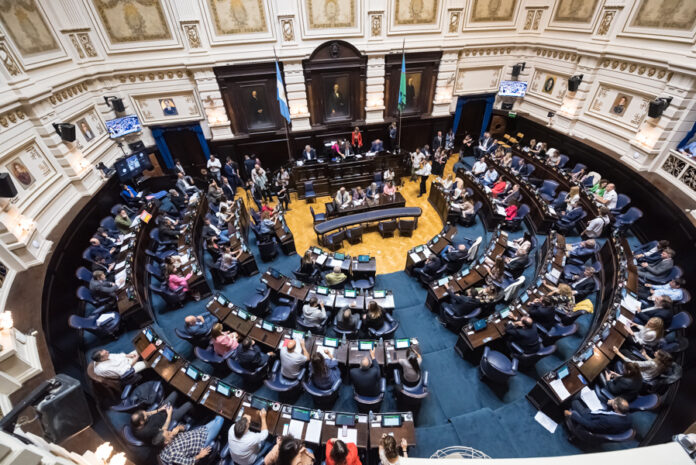 Ganancias: ahora el oficialismo busca apurar el tratamiento en el Senado