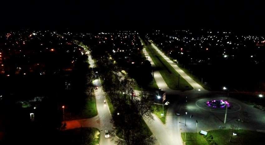 La nueva iluminación de la Av. Catamarca quedó operativa