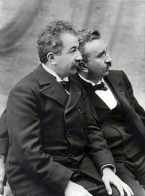 Los hermanos Lumière y uno de los inventos más populares de todos los tiempos