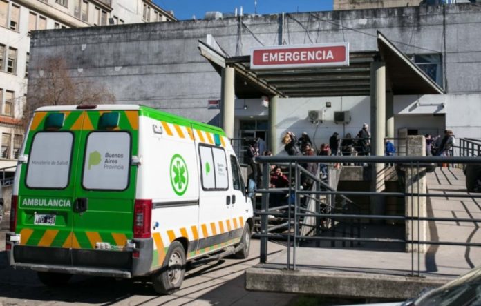 El joven fue internado en el HIGA de Mar del Plata.