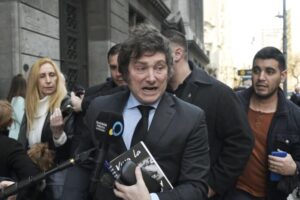 Milei adelantó su voto sobre Ganancias en una reunión privada con empresarios petroleros