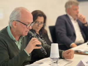 Milei respaldó a Krause tras sus dichos sobre el Holocausto y la “ineficiencia argentina”