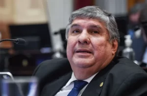 Senado: el kirchnerismo logró dictamen para Ganancias y se debatirá en una semana