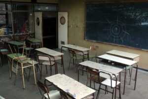 Un paro docente complicará esta semana las clases en varios distritos
