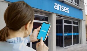 ANSES activó el pago de $114.000 para un grupo específico de personas ¿Cómo acceder?