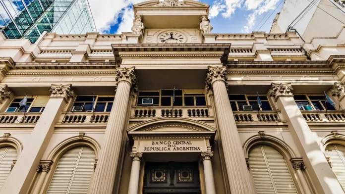 El BCRA debió vender reservas por noveno día consecutivo: ya suma más de US$600M