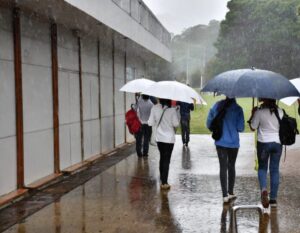 El domingo habrá que ir a votar con paraguas en gran parte de la provincia