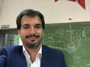 El massismo vincula operaciones de Milei y Bullrich a la suba del "blue"
