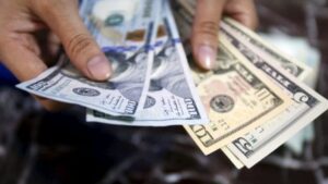 En modo campaña, sin operaciones por los controles el blue cerró a $900