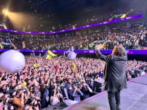 En su cierre de campaña, Milei afirmó que “se vienen las elecciones más importantes de los últimos cien años”