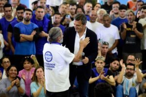 Massa cerró en fábrica: “decidimos si el trabajador tiene derechos o es esclavo”