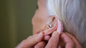 PAMI brinda cobertura total en audífonos para sus afiliados ¿Cómo acceder?