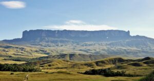Roraima, el asombroso monte de Venezuela que tiene 2.000 millones de años