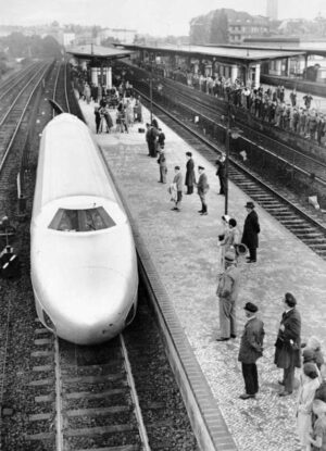 Schienenzeppelin: el extraño tren a hélice que podía viajar a 230 km/h