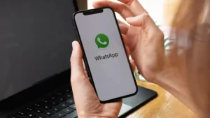 ¿Se viene la tercera tilde azul en WhatsApp?