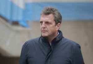 Sergio Massa dijo que Insaurralde debe renunciar a su candidatura a concejal en Lomas de Zamora