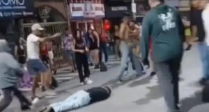 Zárate: un joven le dio una brutal patada en la cabeza a otro durante una pelea y lo dejó inconsciente