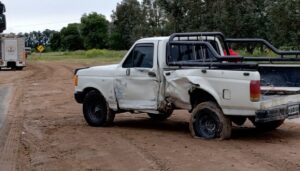 Accidente en Ruta 215: Fuerte choque de tres camionetas cerca de Brandsen. Hay heridos