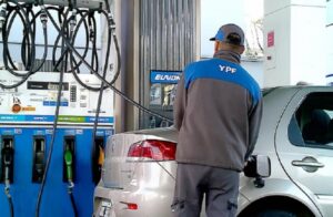 Combustibles: YPF volvió a aumentar el precio de la nafta y el gasoil