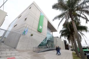 Comenzó el cambio de horario en las sucursales del Bapro en 108 municipios