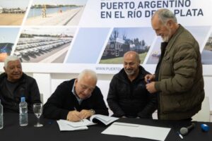 El Puerto La Plata diversificará y aumentará el movimiento de carga