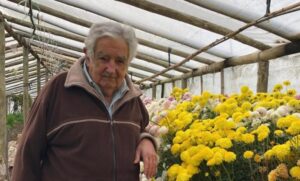 José “Pepe” Mujica: “Si pudiera votar, votaría por Massa con las dos manos”