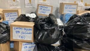 La Justicia Electoral bonaerense le advirtió a La Libertad Avanza que no entregó la cantidad suficiente de boletas