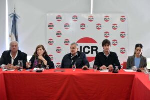 Pese a los gestos, Gerardo Morales descartó integrar un gobierno de Massa
