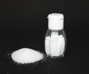 ¿Por qué se le echa sal a los postres?