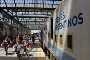Trenes de larga distancia: anticipan venta “récord” para el verano