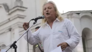 Un sector de la izquierda llama a votar a Massa: “Si Milei gana por 300 mil votos y votaste en blanco, ¿qué hacemos?”