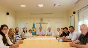 El Ejecutivo se reunió con el bloque de concejales de Juntos para arbitrar medidas conjuntas ante el aumento del boleto de Costa Azul
