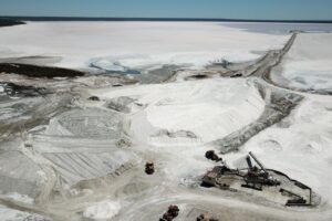El “sótano” de sal y el “techo” de piedra, los dos extremos de la provincia