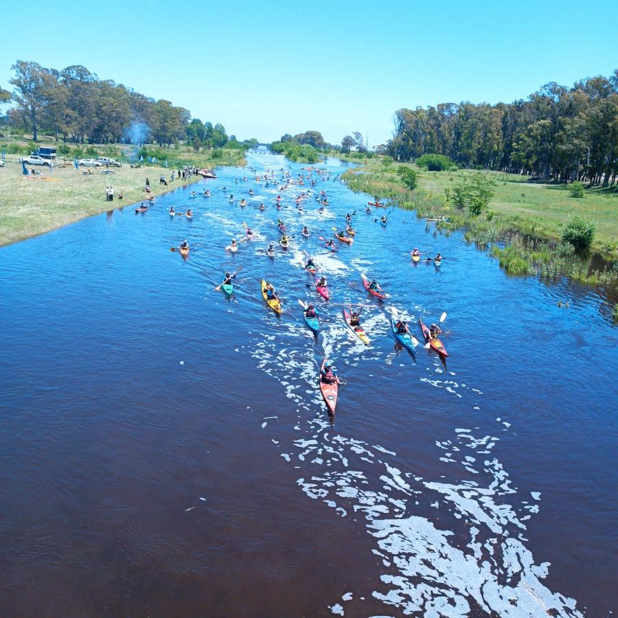 La Región: cómo sigue la travesía en kayaks que une Dolores y San Clemente