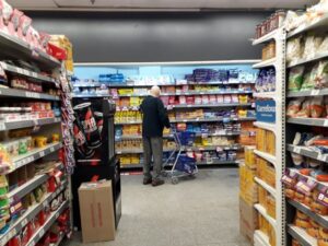 Las ventas volvieron a caer en noviembre: “El clima electoral le puso extrema prudencia al consumo”