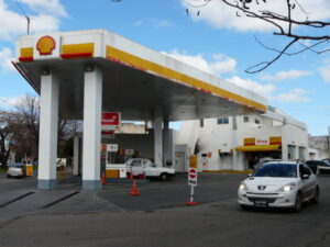 Naftas: Shell aumentó 37% el precio de los combustibles y se esperaba igual reacción de otras empresas