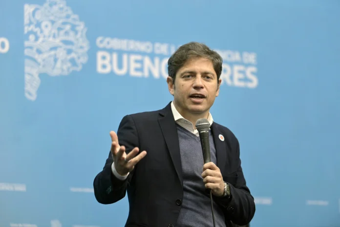 Kicillof negocia con la UCR un endeudamiento extra para cerrar el año sin sobresaltos