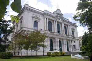 Provincia no descarta emitir una moneda: “Es una herramienta”