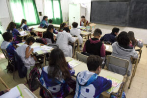 Pruebas Aprender: la mitad de los estudiantes de primaria no alcanzan los niveles esperados en Matemáticas