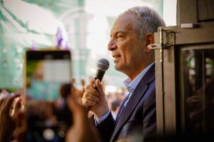 Un mapa diferente: una veintena de municipios cambió de color político y hay 53 nuevos intendentes