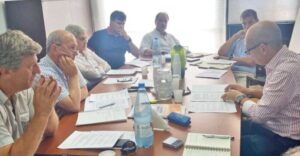 Duro mensaje de CRA a Javier Milei y Luis Caputo: "La libertad se ejerce, no solo se pregona"