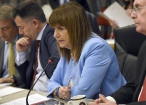 El Gobierno intimó a gremios y organizaciones sociales a pagar hasta $56 millones por operativos de seguridad