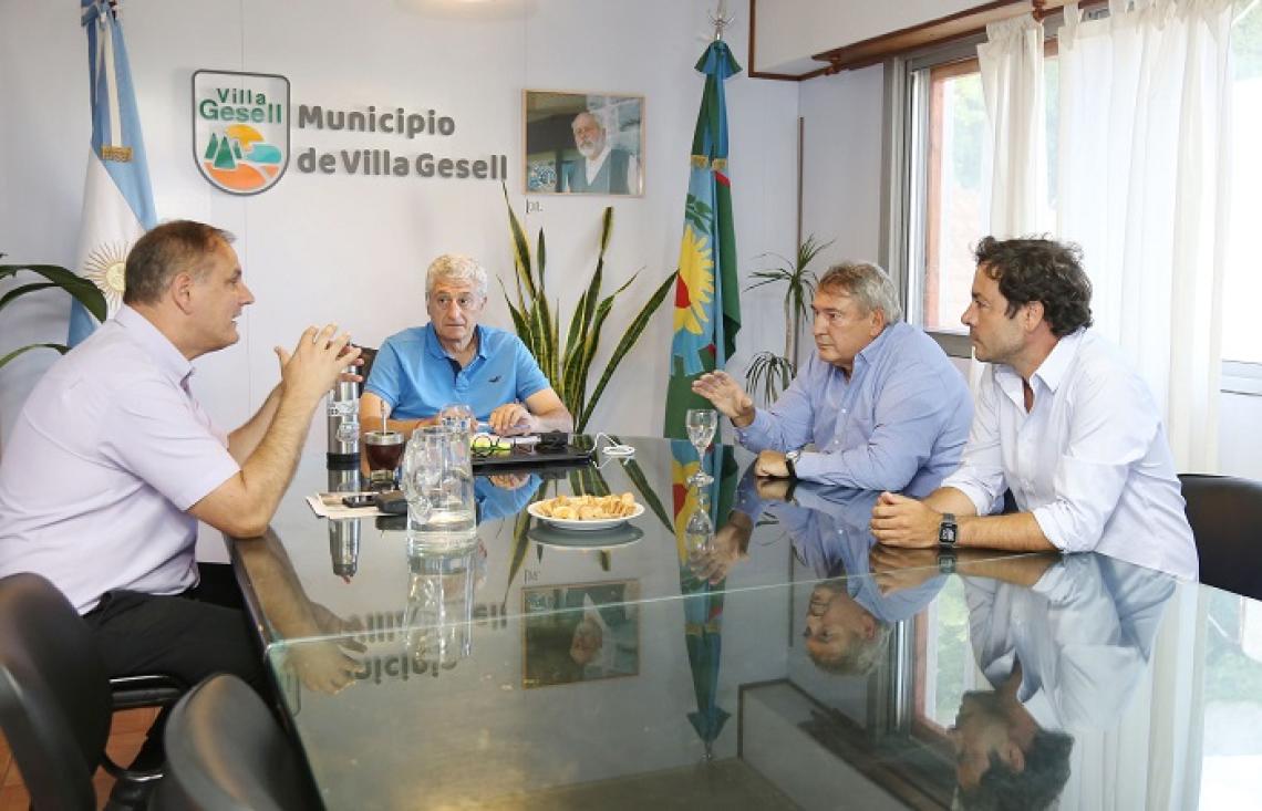 La Provincia: intendentes de la Región reclamaron por el aumento de tarifas de la empresa de transporte Costa Azul